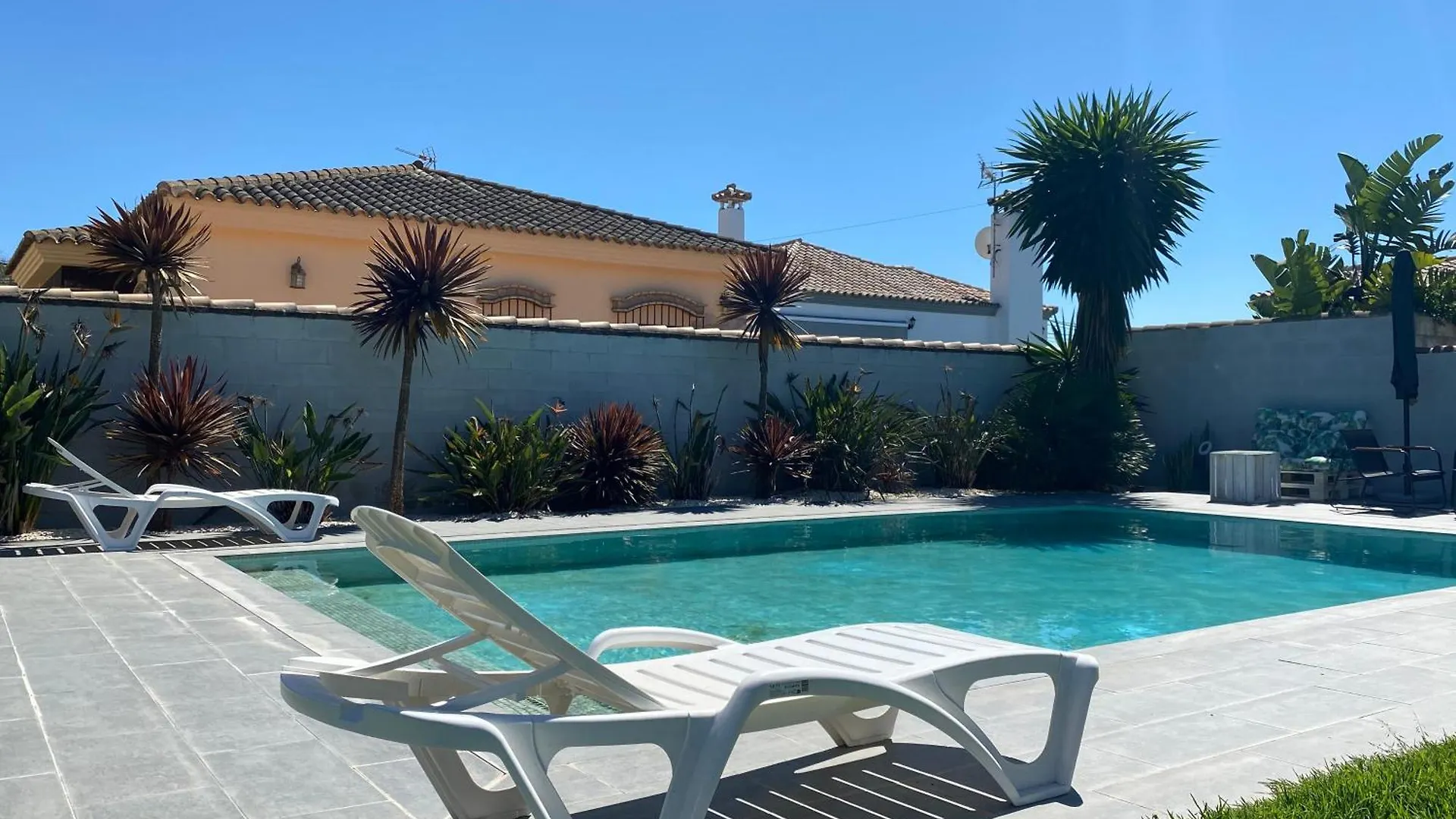 Villa Arbol Del Tule Chiclana de la Frontera 0*,  Spain